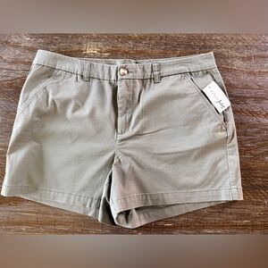 Maison Jules sage green casual shorts